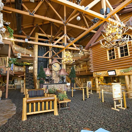 Great Wolf Lodge Traverse City-2